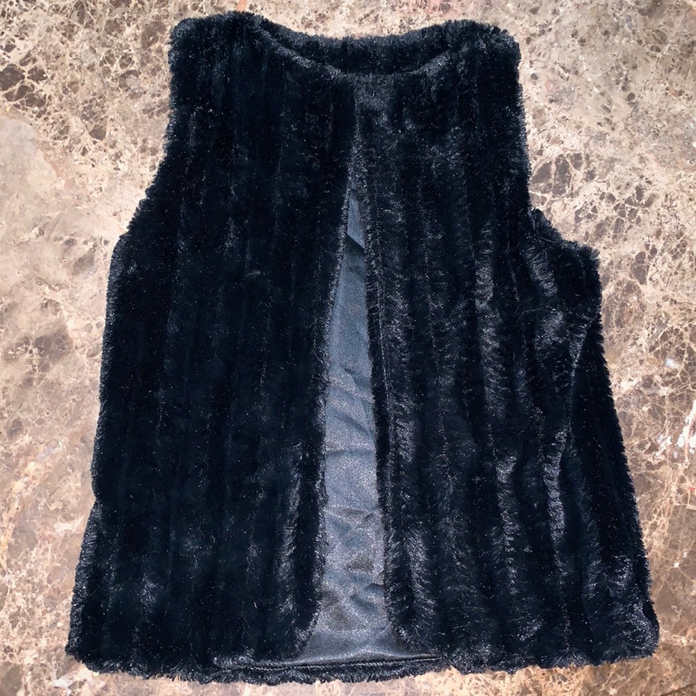 Faux fur‎ vest by Knit Works Size Med 10/12 * EUC